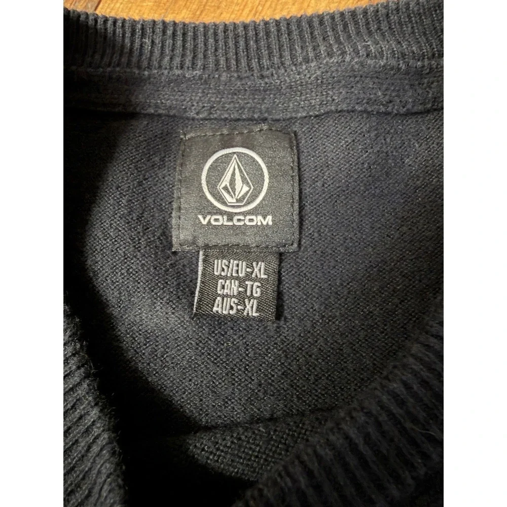 Volcom crewneck knit